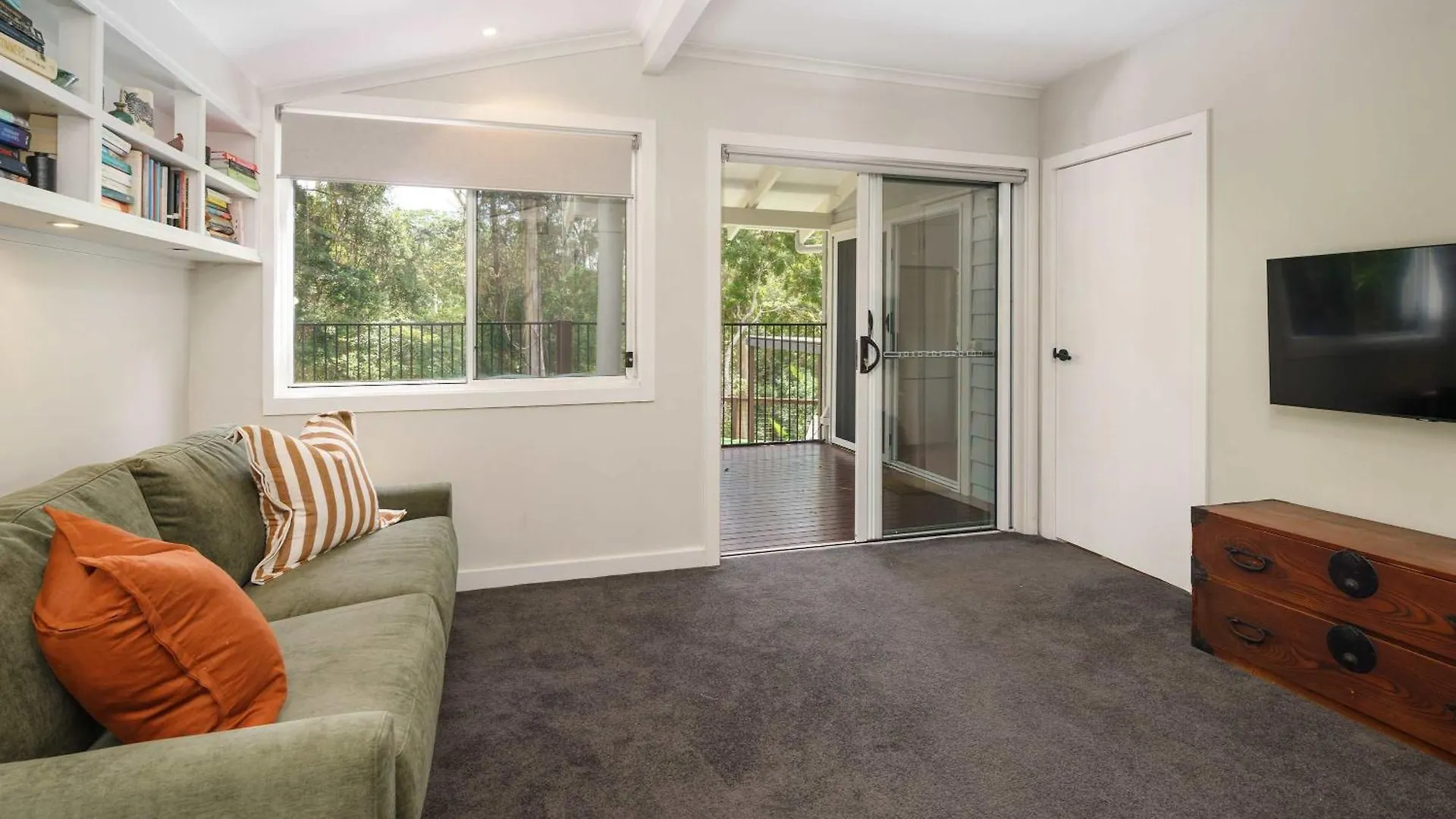 Bangalow Retreat In Buderim Australia